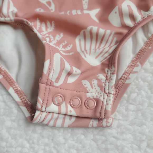 Carters 18m - Picture 4 of 5